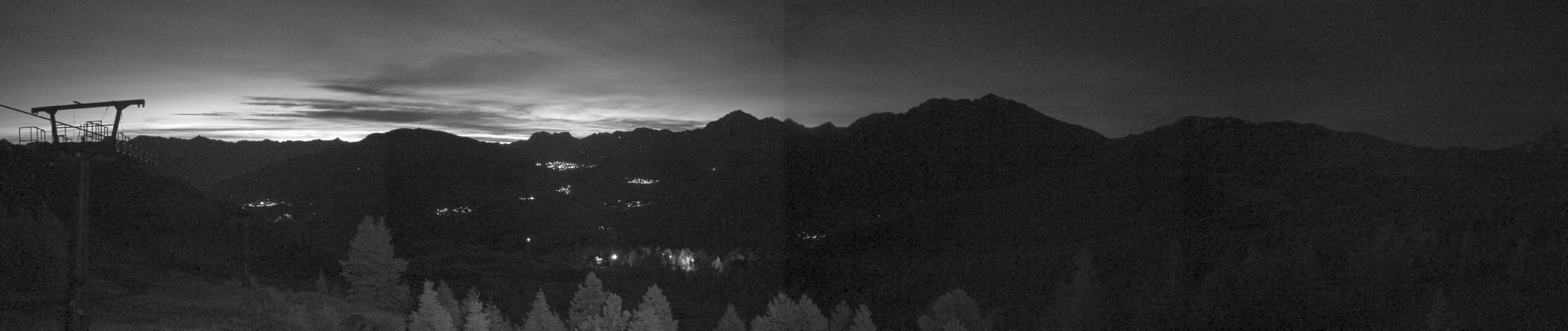 Archiv Foto Webcam Via Lattea Colle Bercia