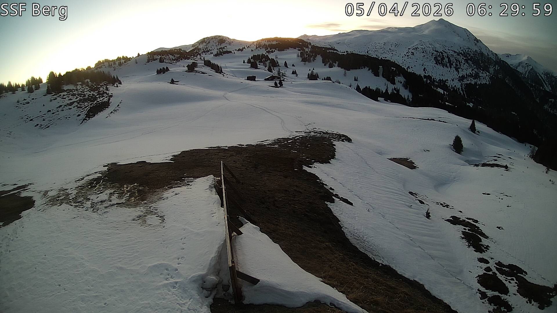 Archived image Webcam Mutta - Alp Raguta