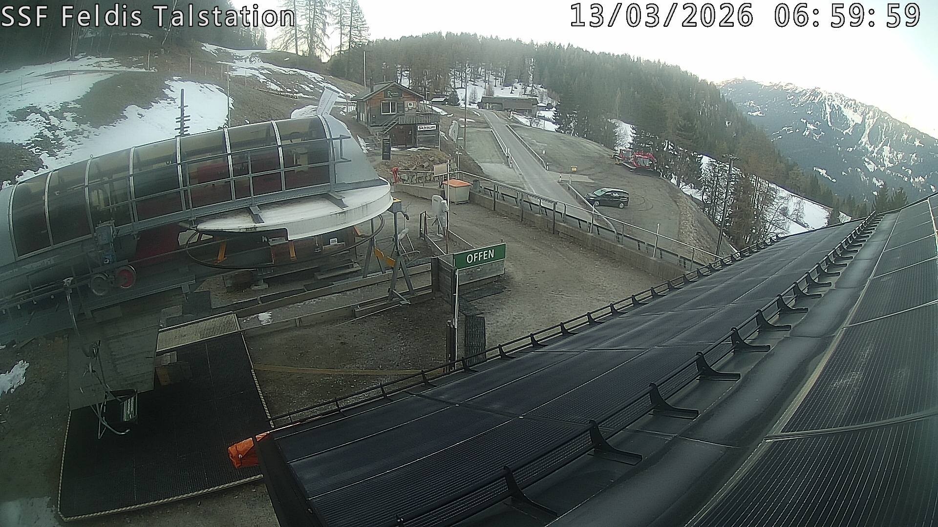 Archived image Webcam Valley station Feldis