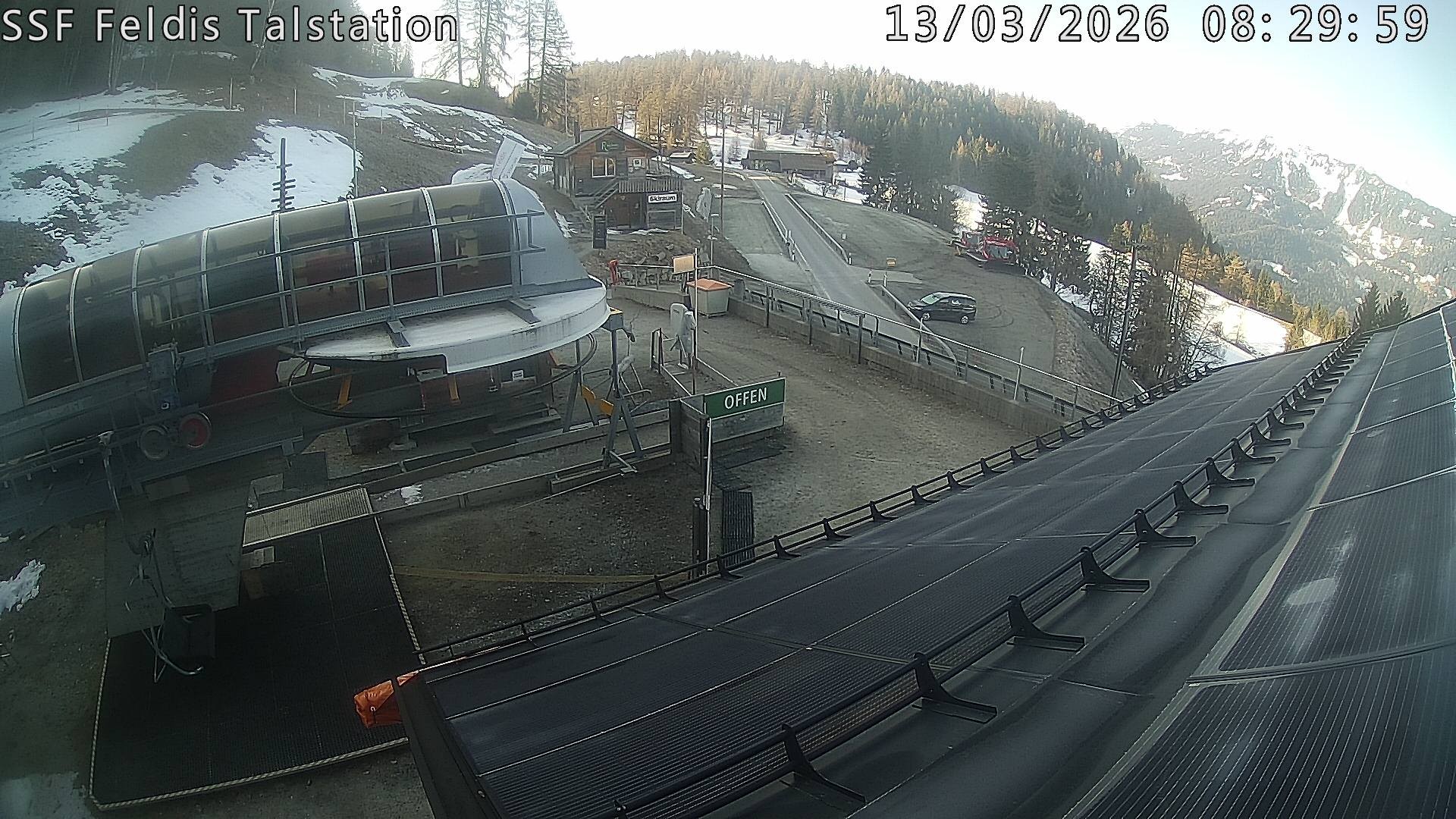 Archived image Webcam Valley station Feldis