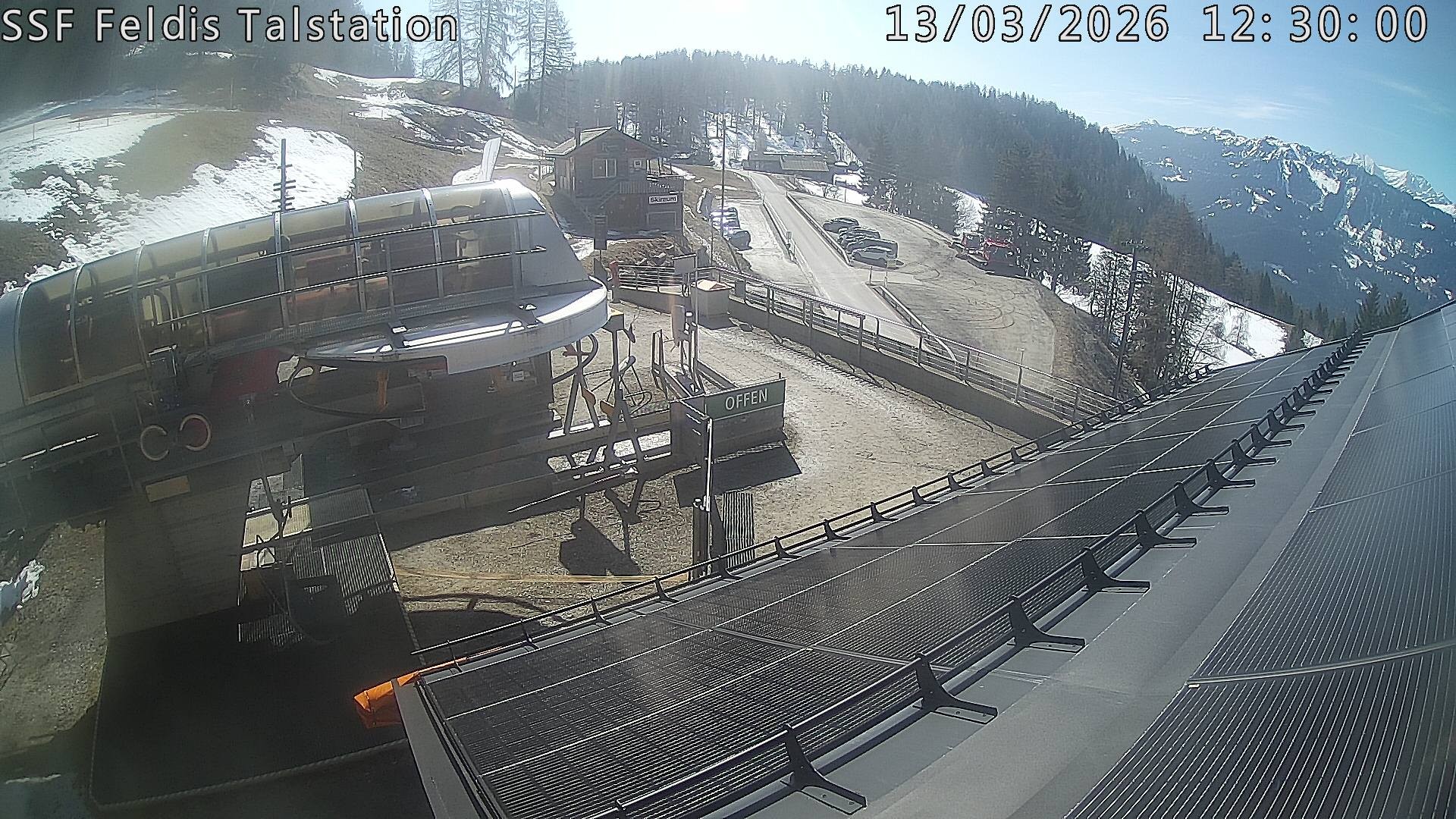 Archived image Webcam Valley station Feldis