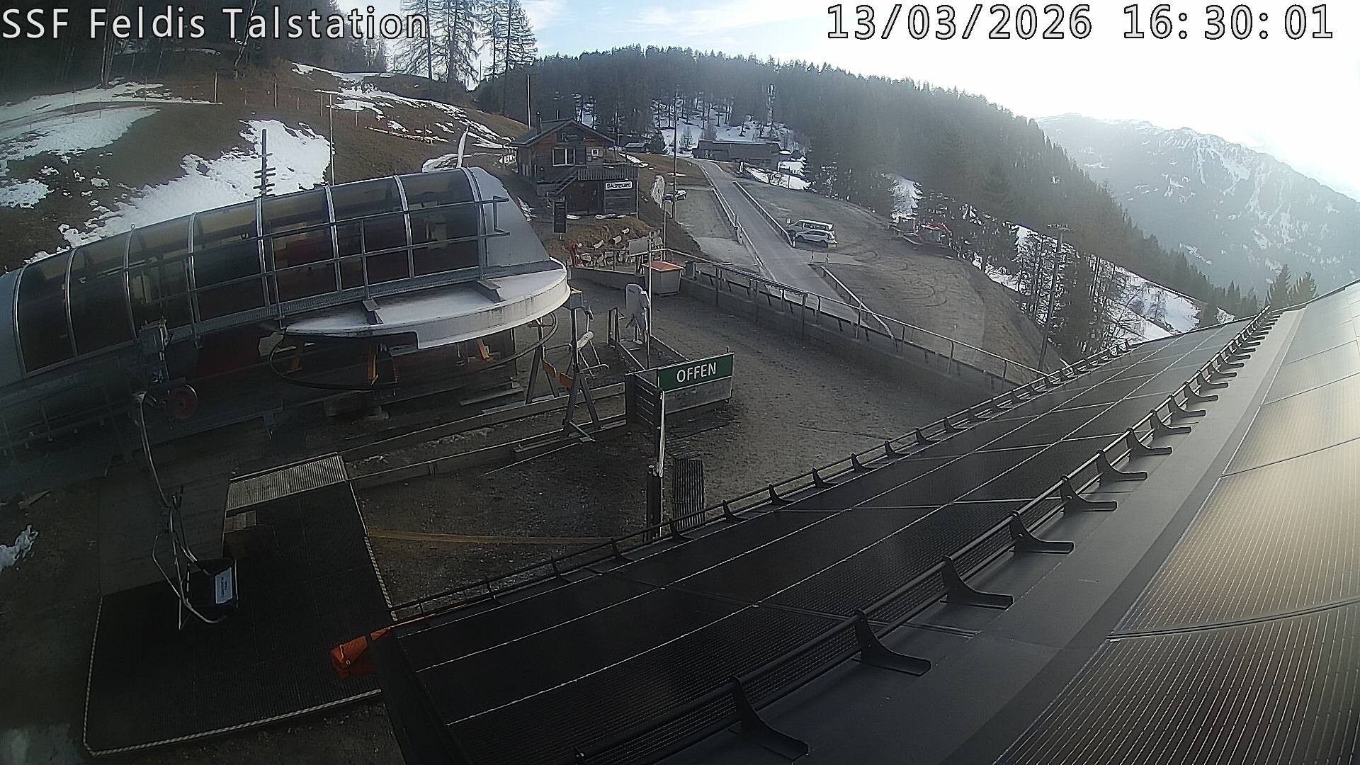 Archived image Webcam Valley station Feldis