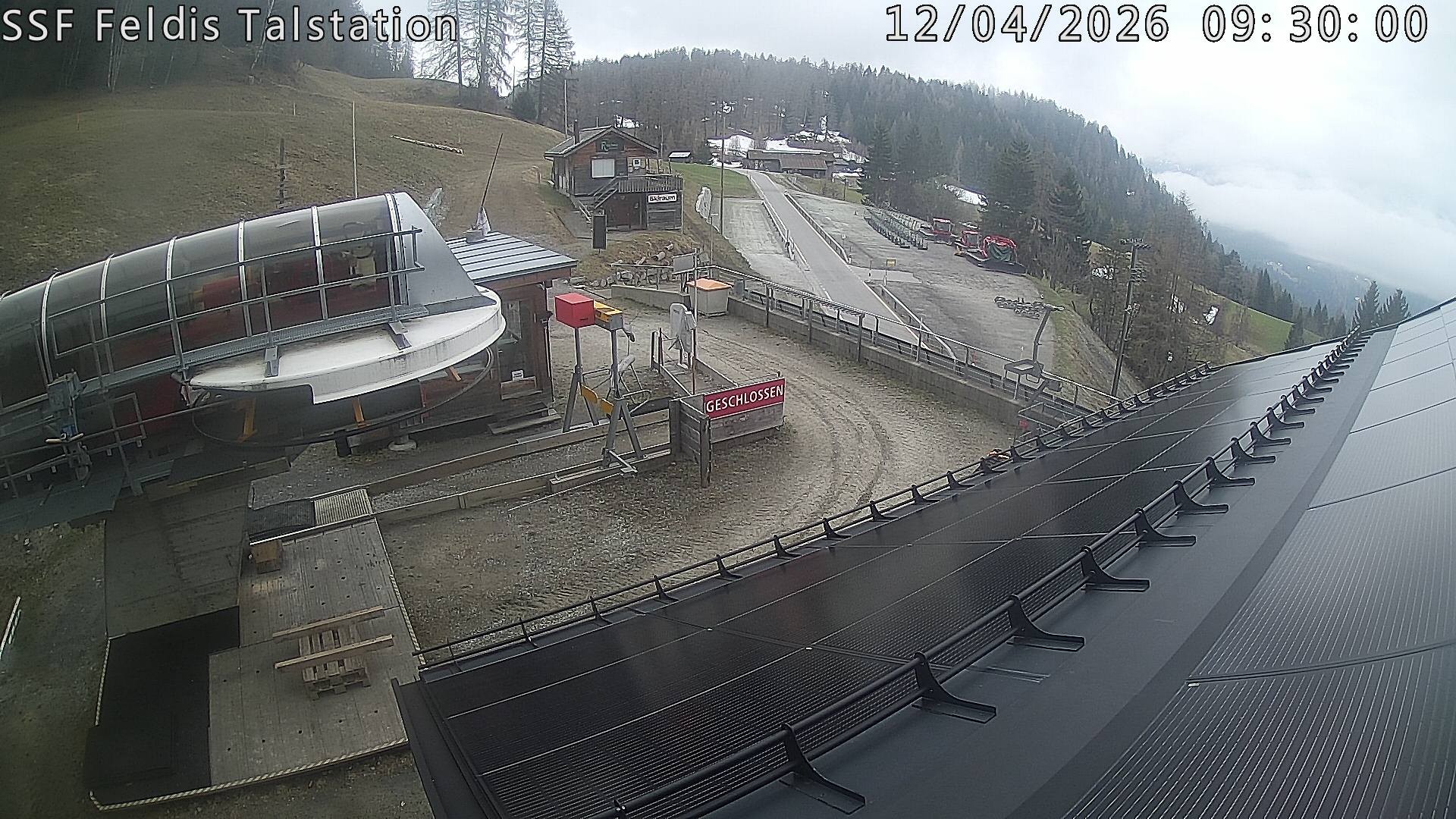 Archived image Webcam Valley station Feldis