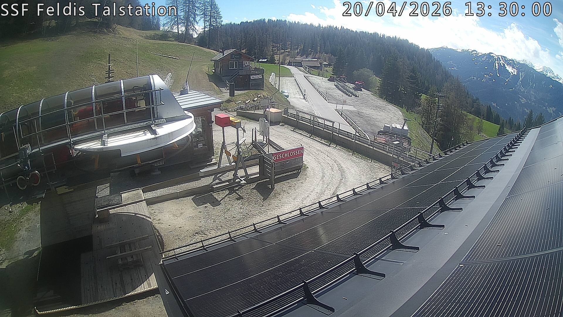 Archived image Webcam Valley station Feldis