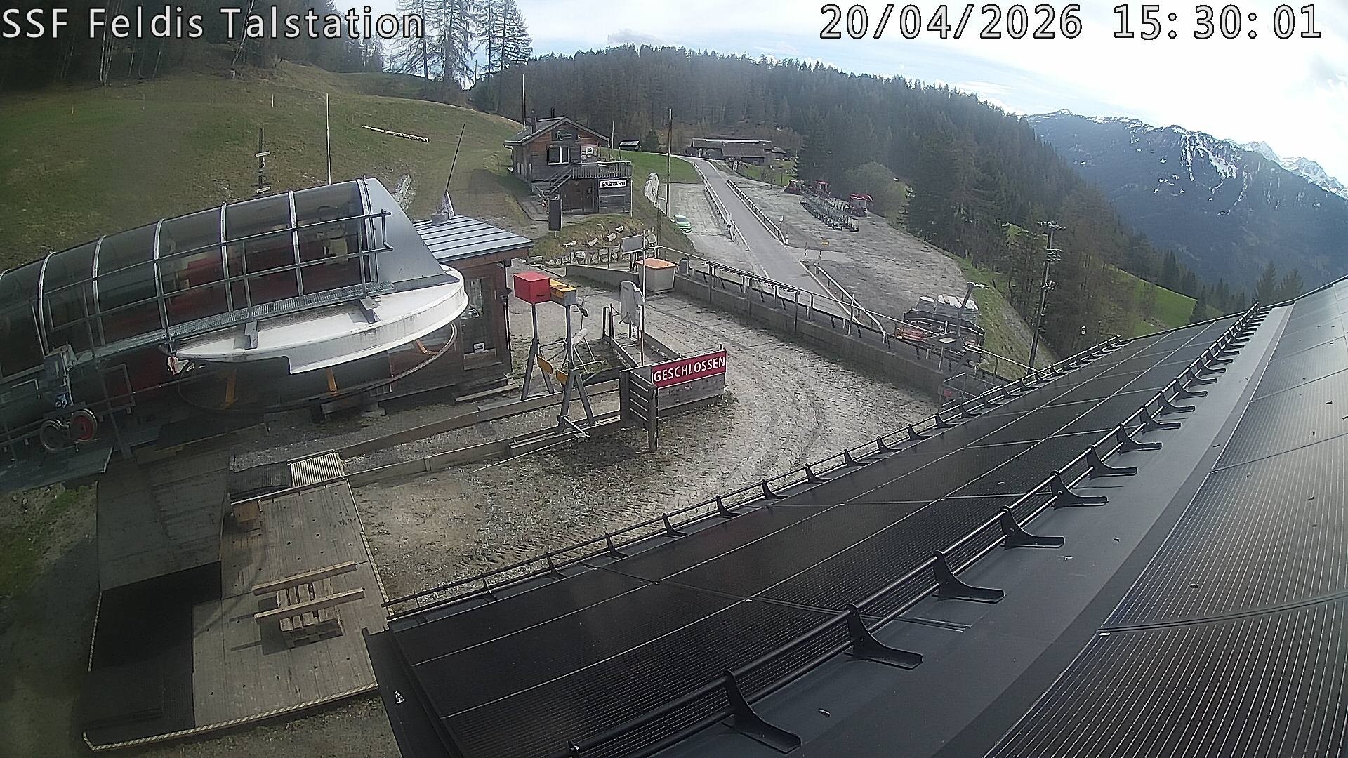Archived image Webcam Valley station Feldis