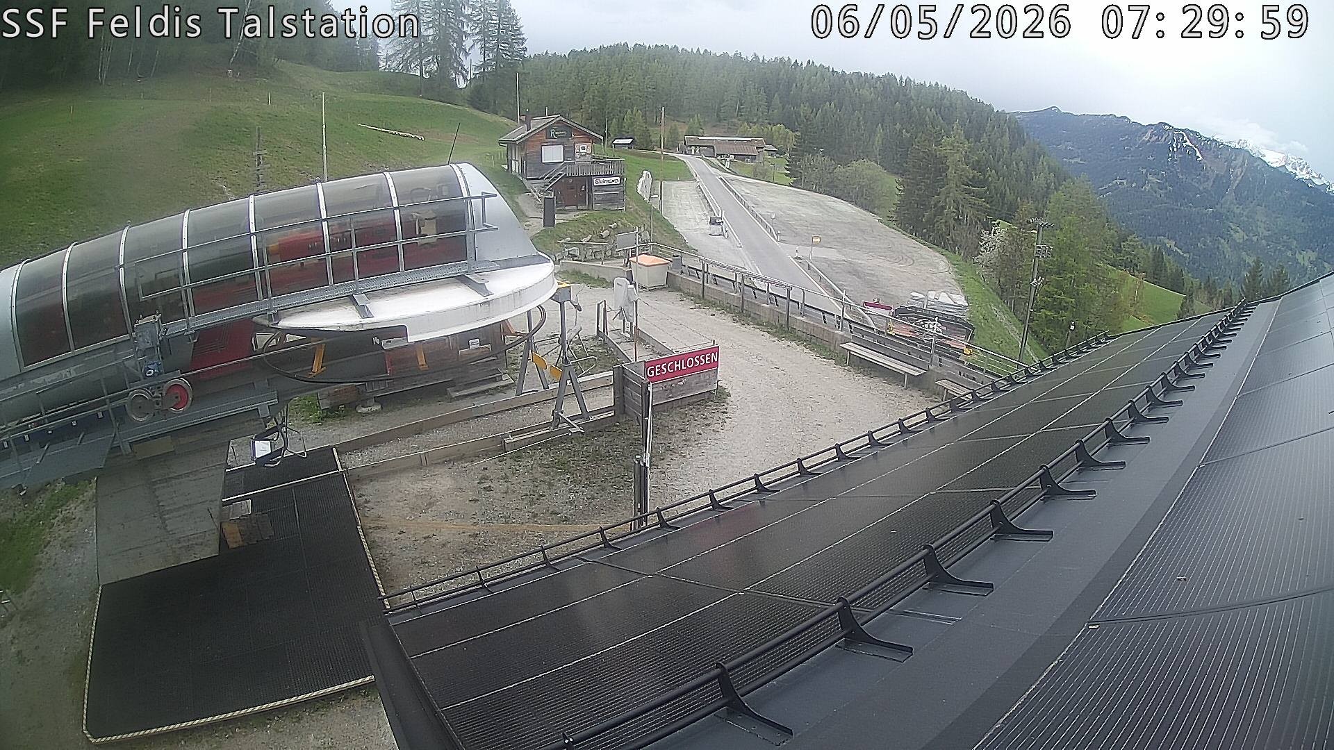 Archived image Webcam Valley station Feldis