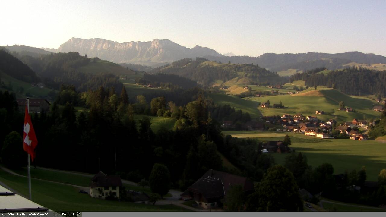 Archived image Webcam View from the Berghaus Eggiwil