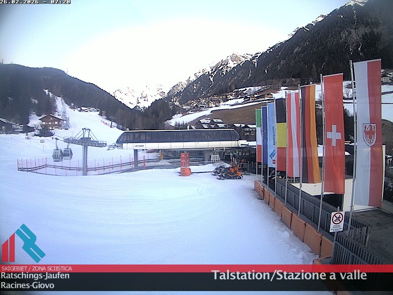 Archived image Webcam Ski resort Ratschings Jaufen: Base station