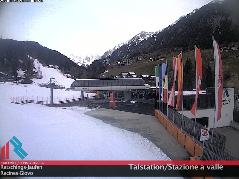 Archived image Webcam Ski resort Ratschings Jaufen: Base station