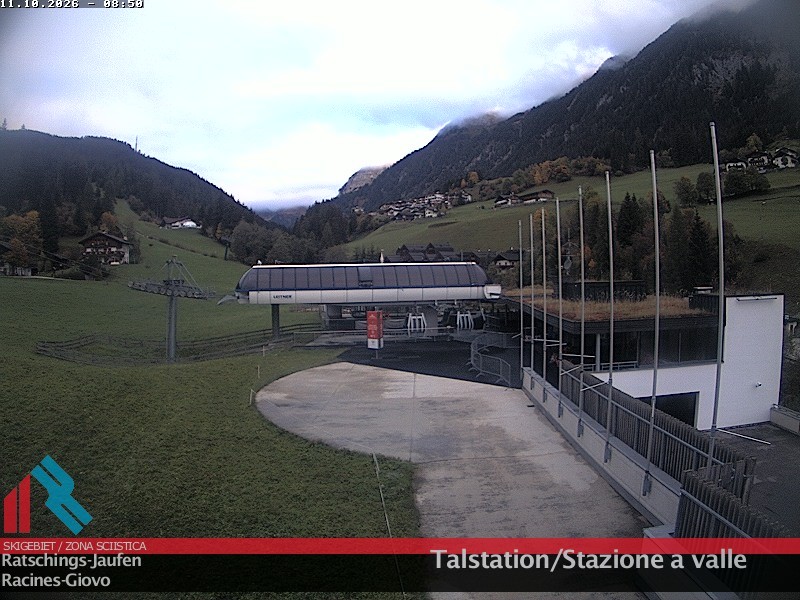 Archived image Webcam Ski resort Ratschings Jaufen: Base station