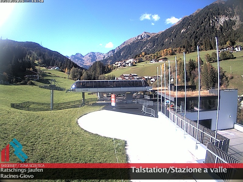 Archived image Webcam Ski resort Ratschings Jaufen: Base station