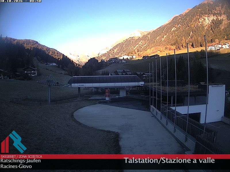 Archived image Webcam Ski resort Ratschings Jaufen: Base station