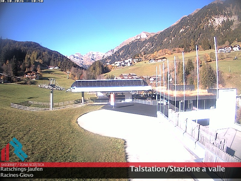 Archived image Webcam Ski resort Ratschings Jaufen: Base station