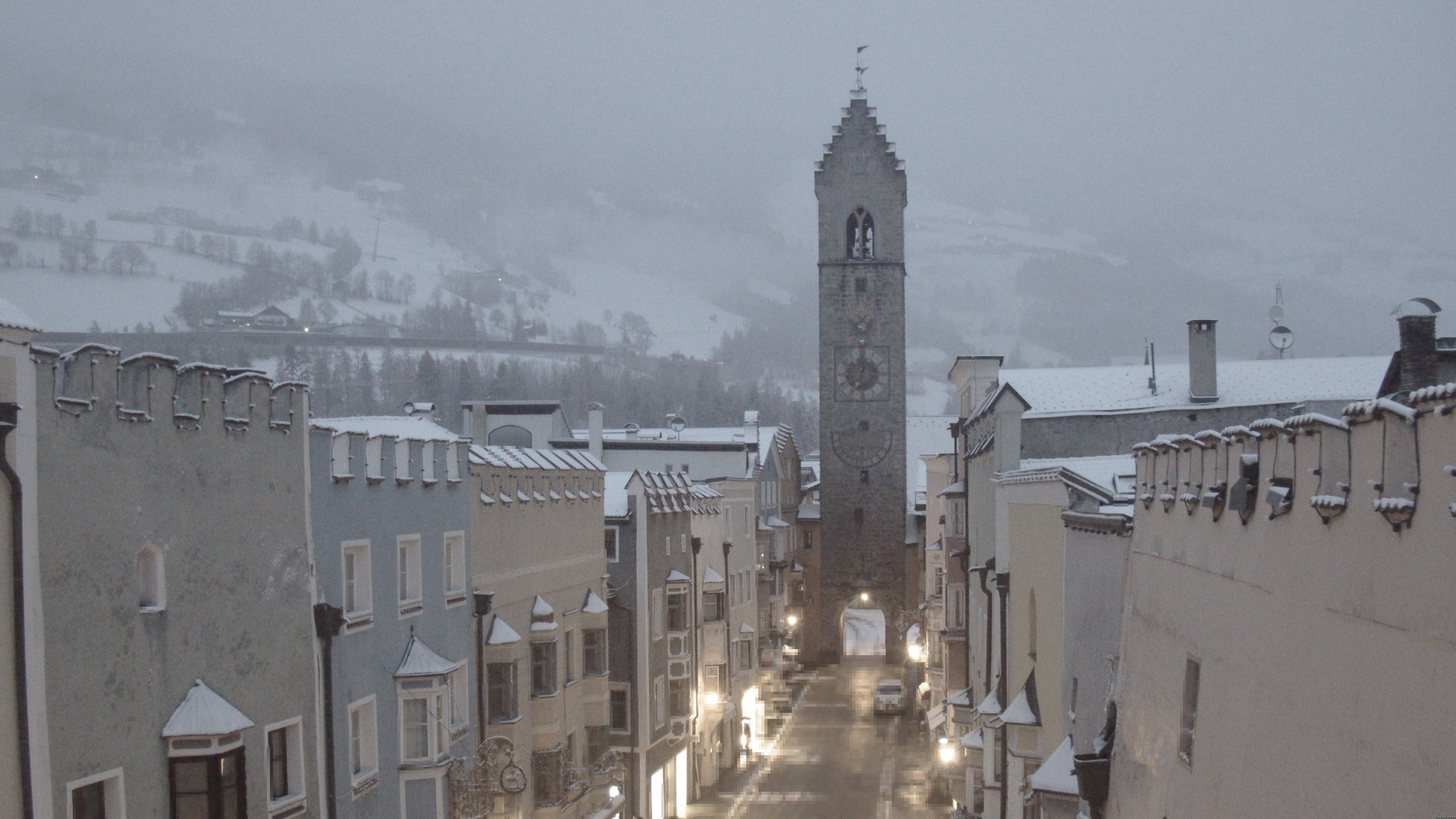 Archived image Webcam "Zwoelferturm" tower - Sterzing