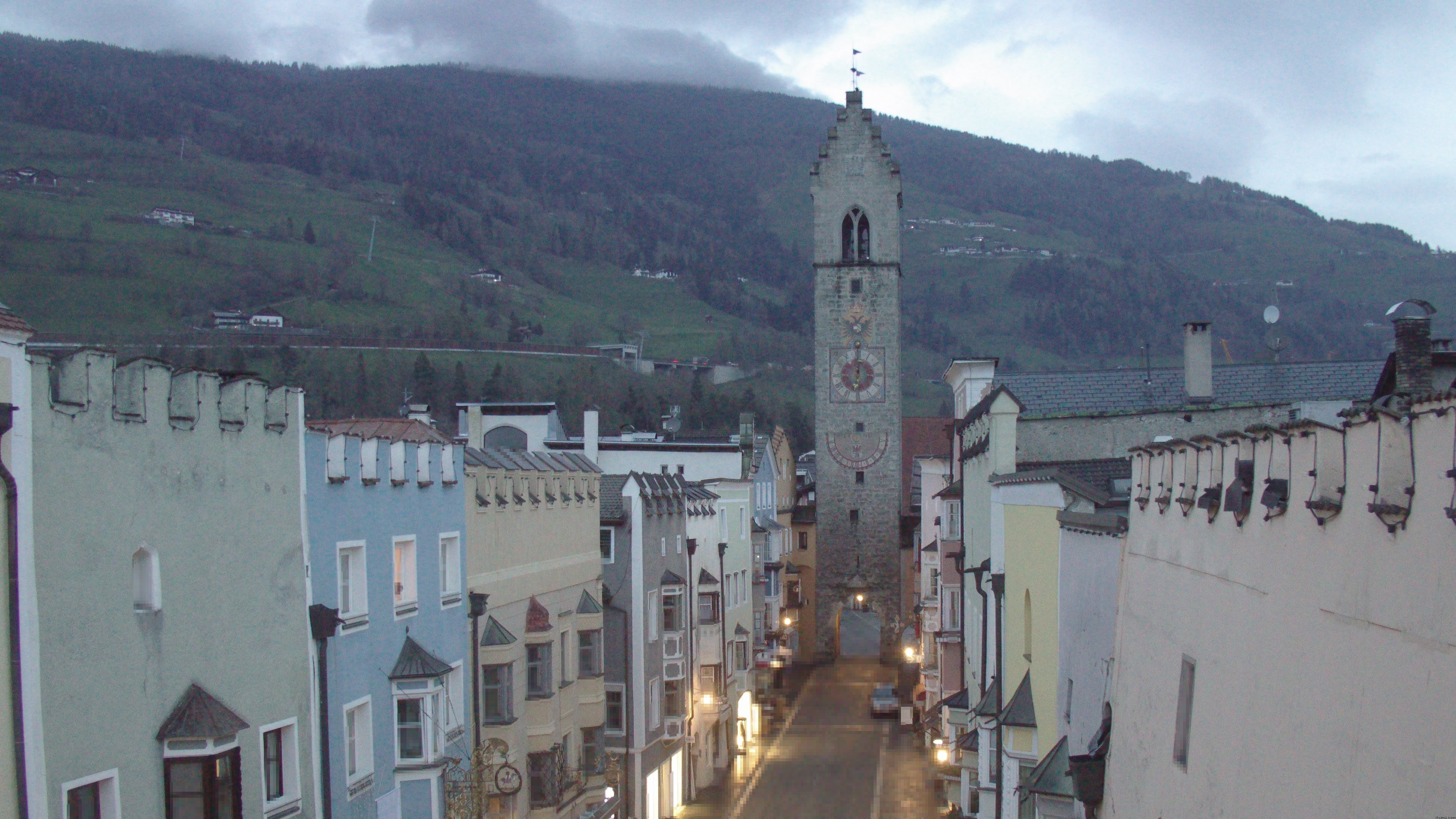 Archived image Webcam "Zwoelferturm" tower - Sterzing