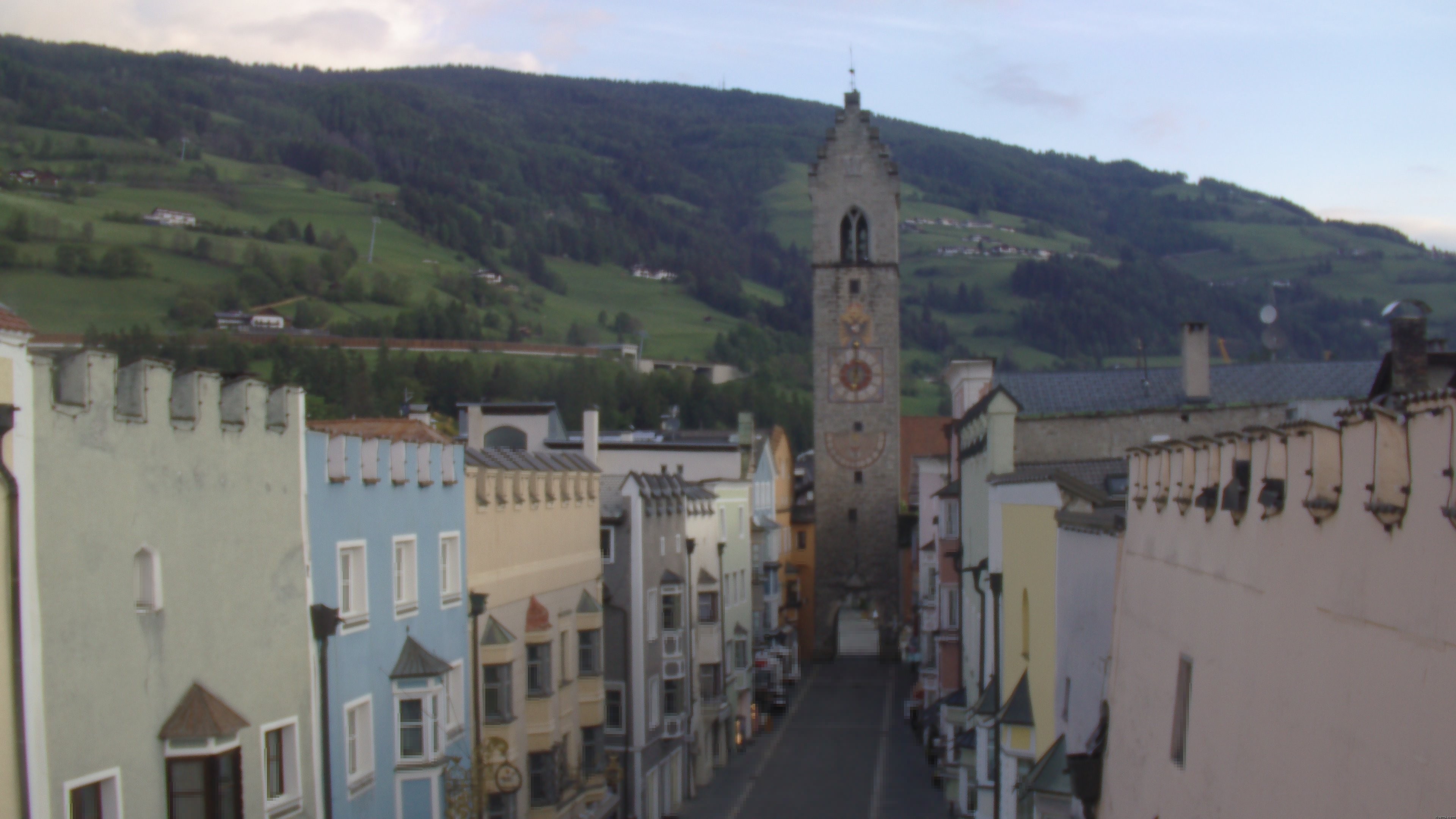 Archived image Webcam "Zwoelferturm" tower - Sterzing