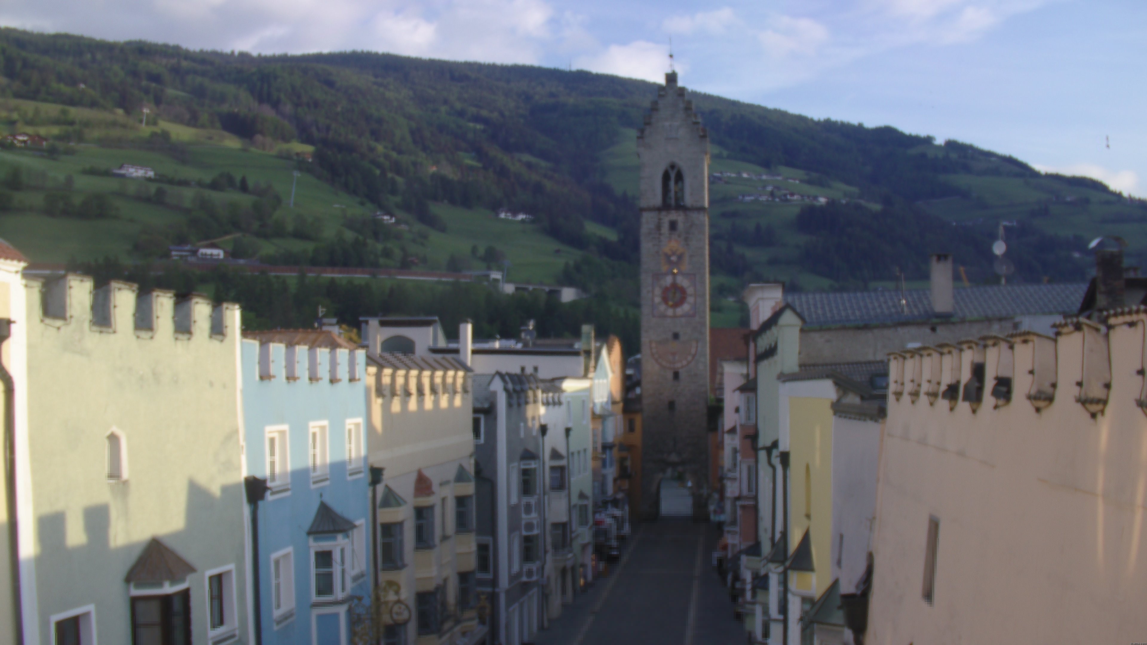 Archived image Webcam "Zwoelferturm" tower - Sterzing