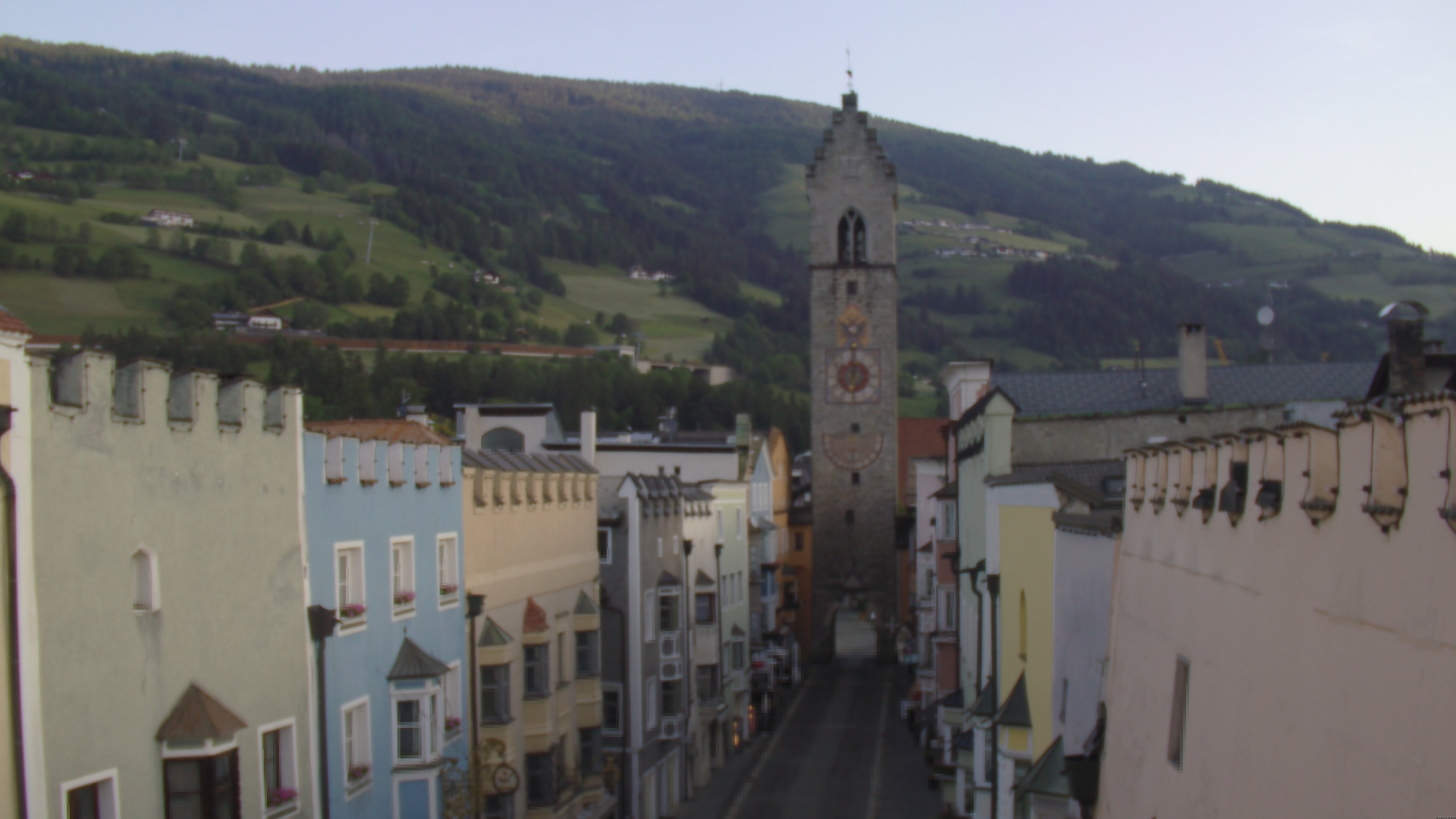 Archived image Webcam "Zwoelferturm" tower - Sterzing