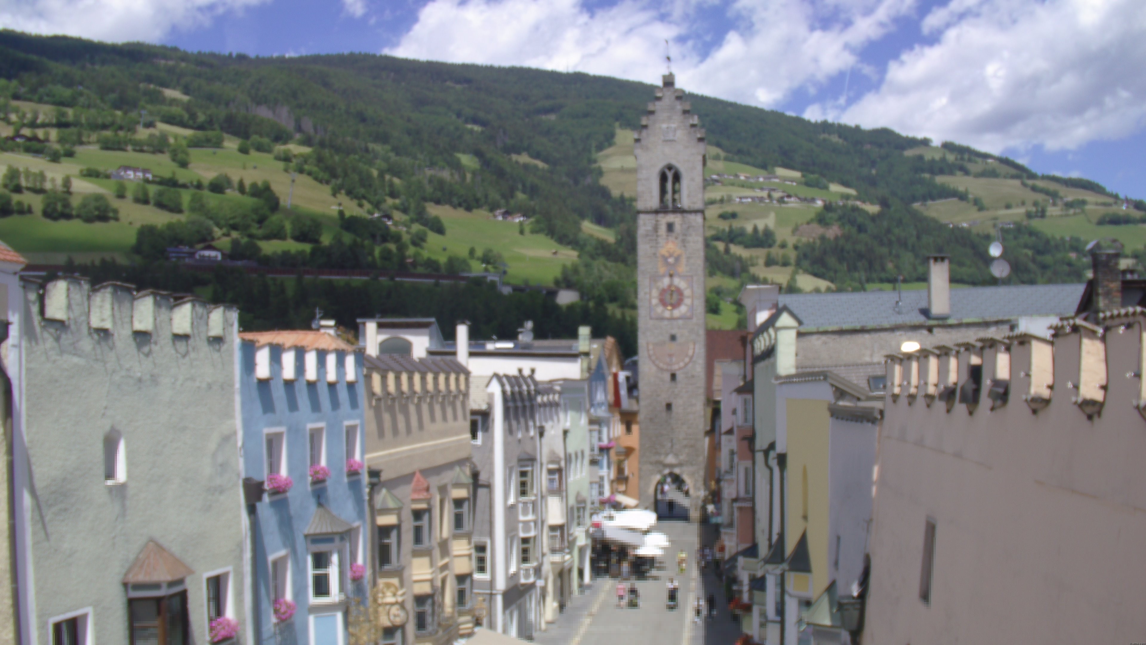 Archived image Webcam "Zwoelferturm" tower - Sterzing