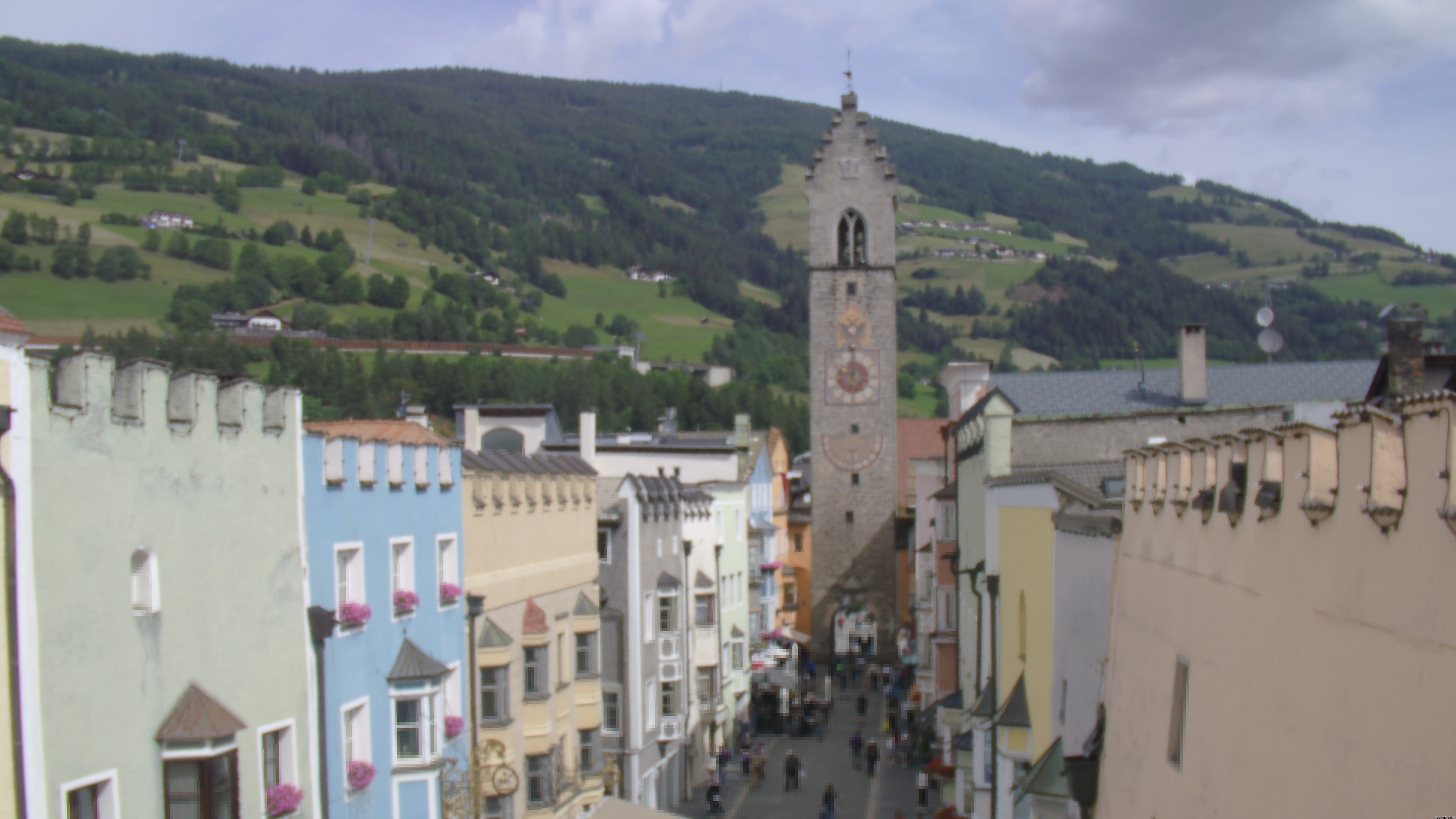Archived image Webcam "Zwoelferturm" tower - Sterzing