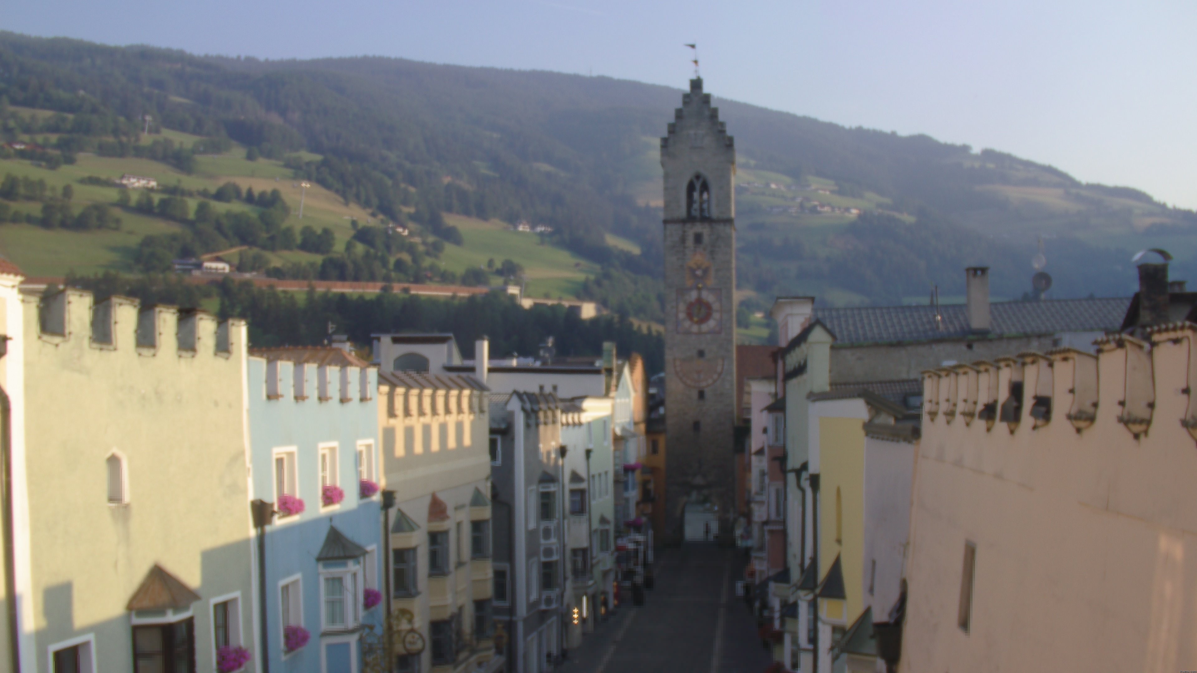 Archived image Webcam "Zwoelferturm" tower - Sterzing