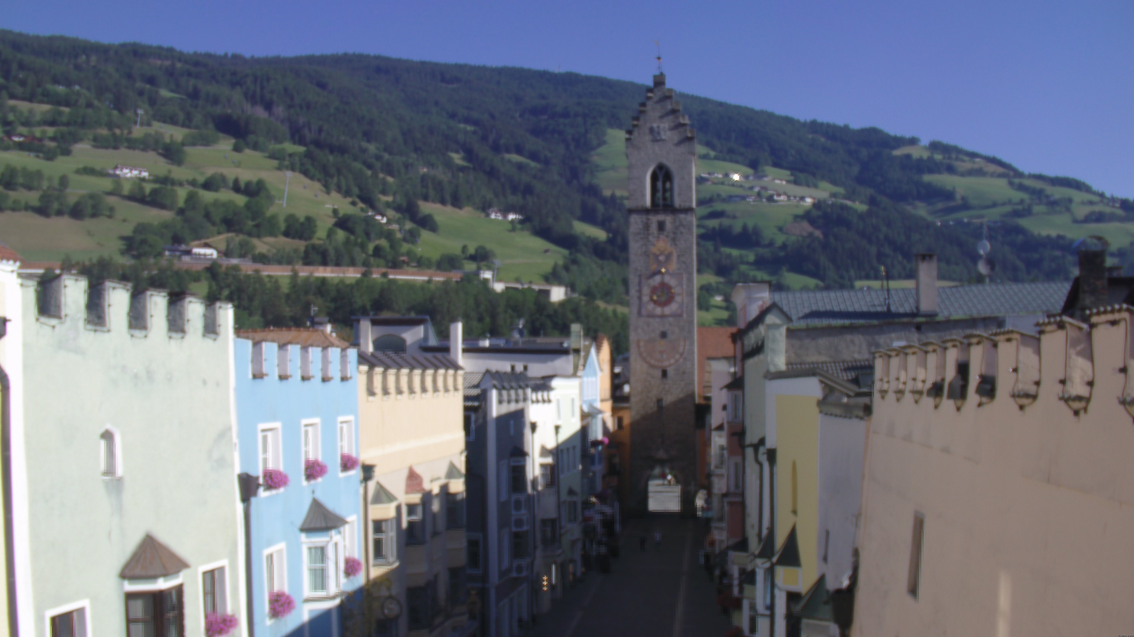Archived image Webcam "Zwoelferturm" tower - Sterzing