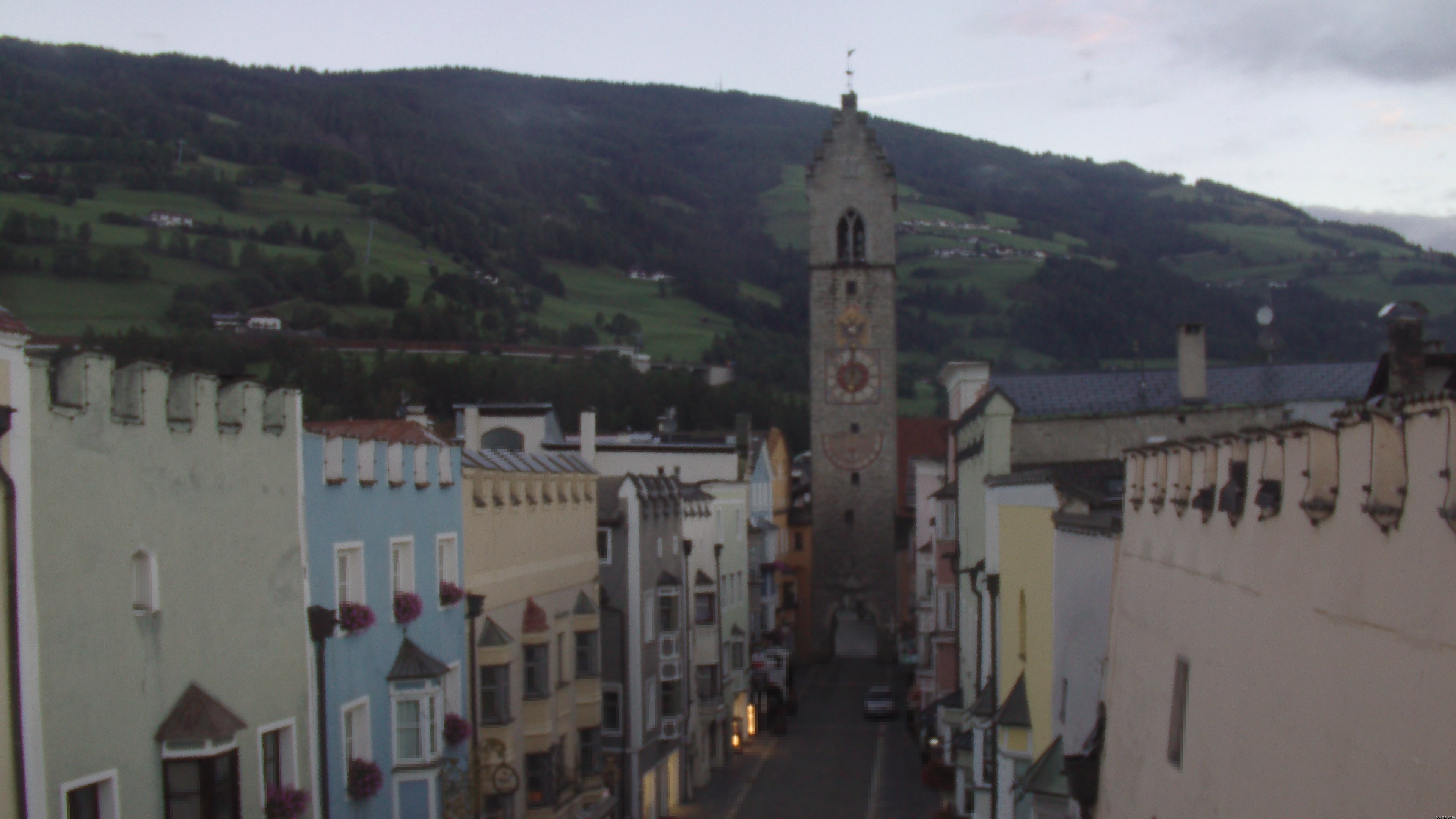 Archiv Foto Webcam Zwölferturm, Sterzing