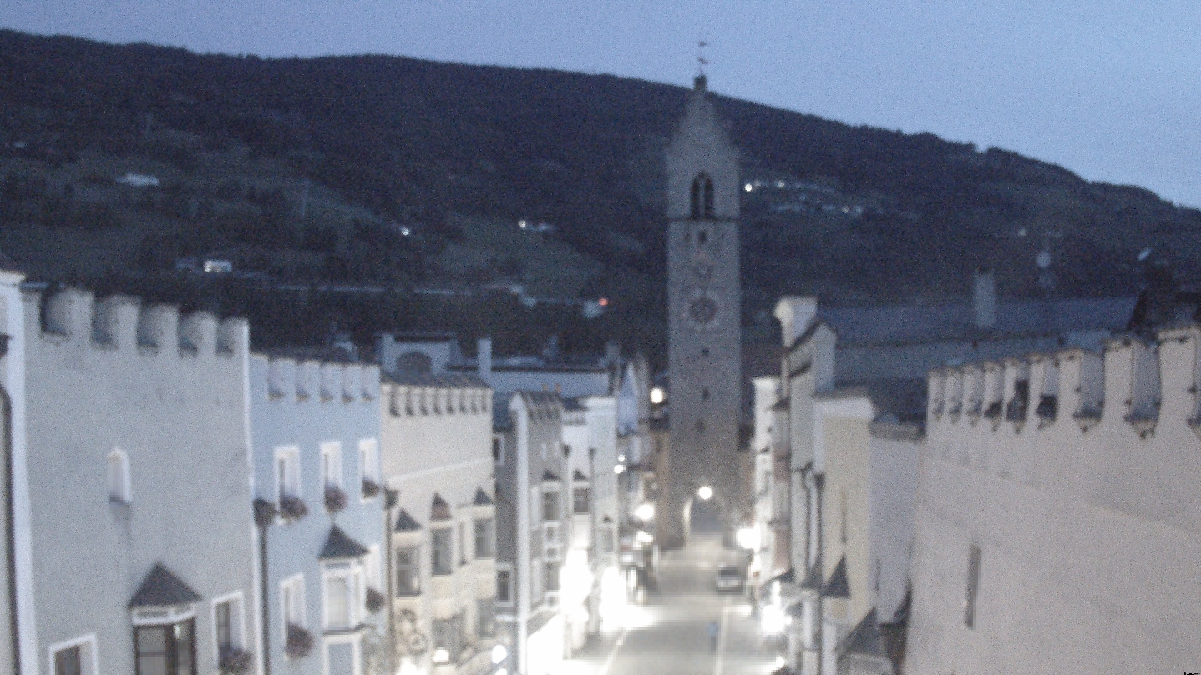 Archived image Webcam "Zwoelferturm" tower - Sterzing