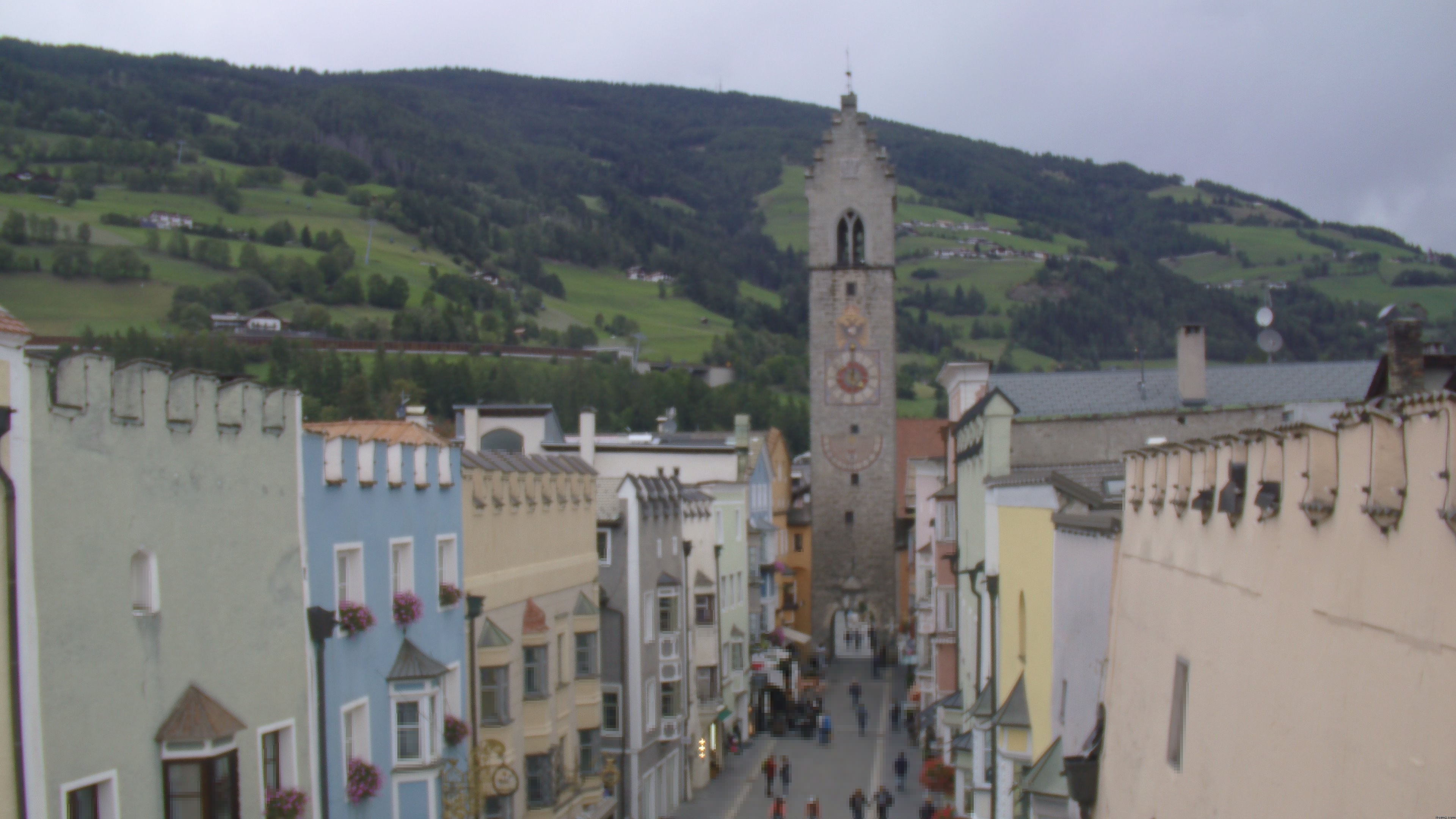 Archived image Webcam "Zwoelferturm" tower - Sterzing