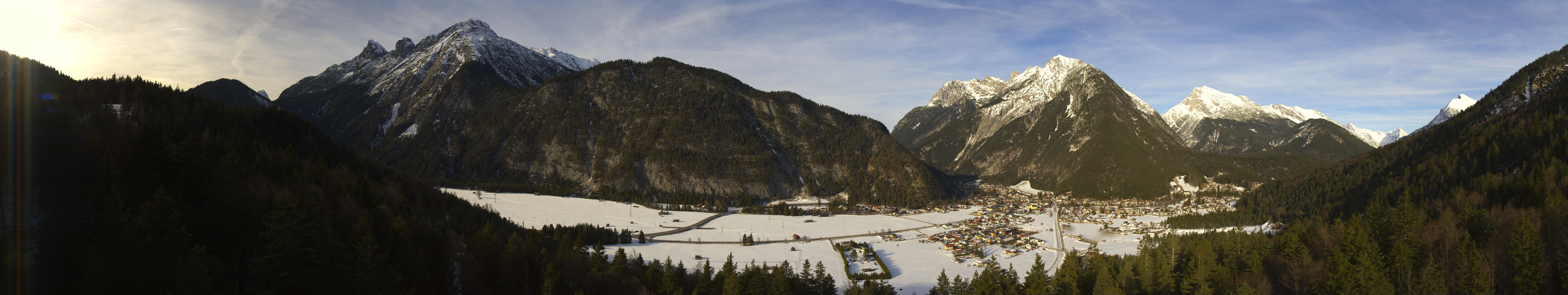 Archived image Webcam View over Scharnitz