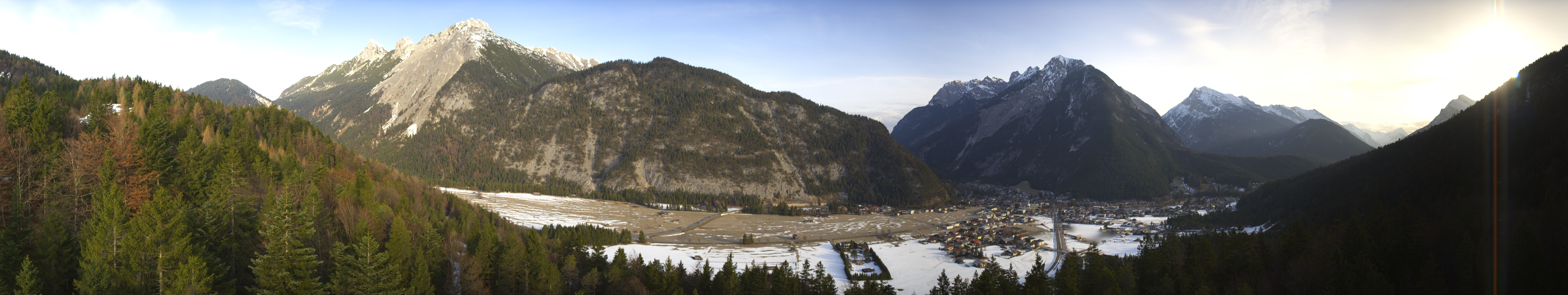 Archived image Webcam View over Scharnitz