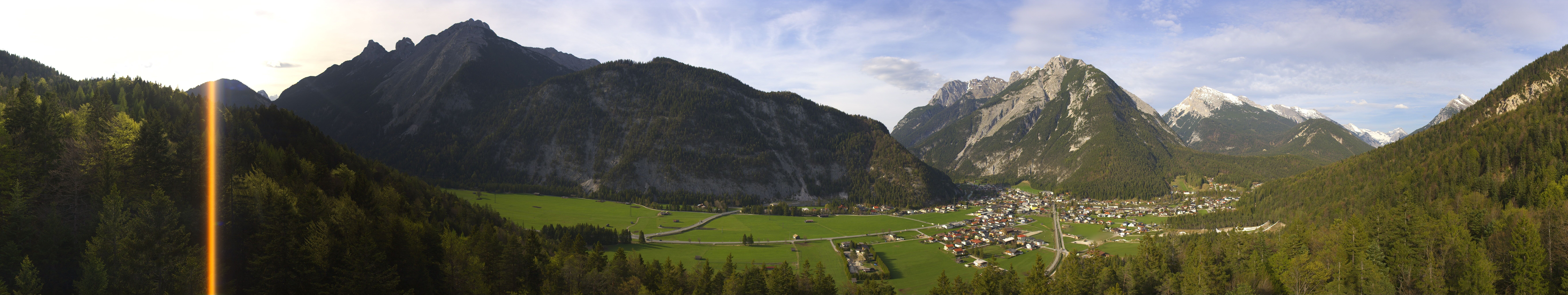 Archived image Webcam View over Scharnitz