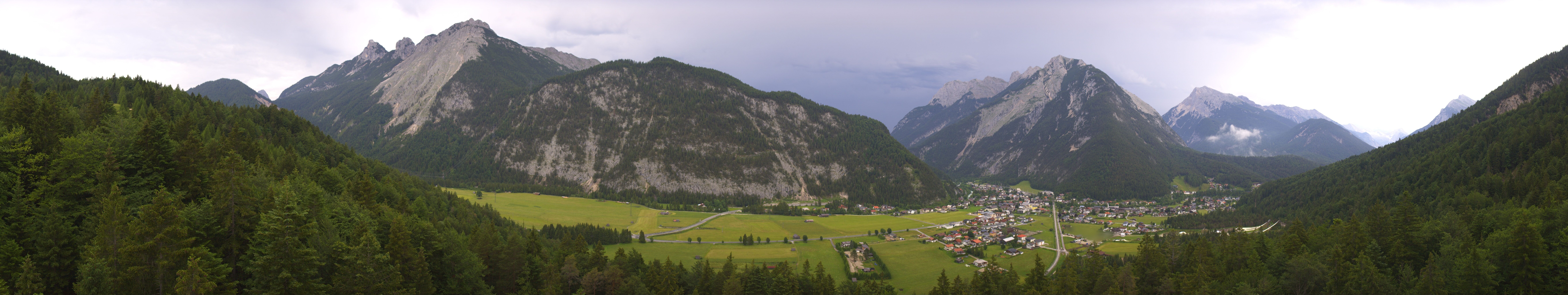 Archived image Webcam View over Scharnitz