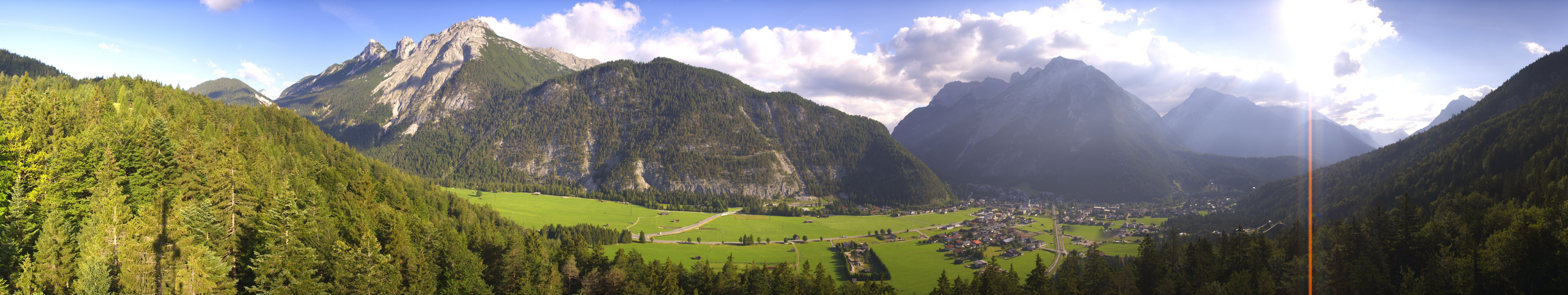 Archived image Webcam View over Scharnitz
