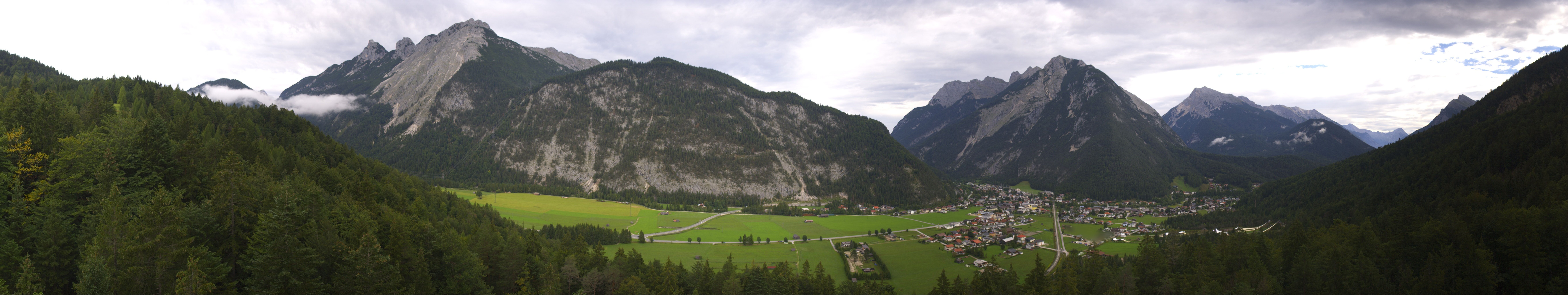 Archived image Webcam View over Scharnitz