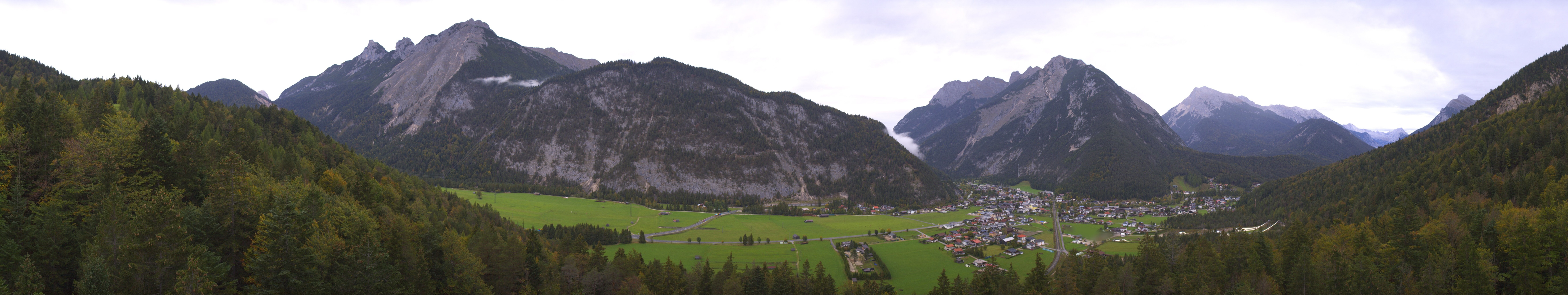 Archived image Webcam View over Scharnitz