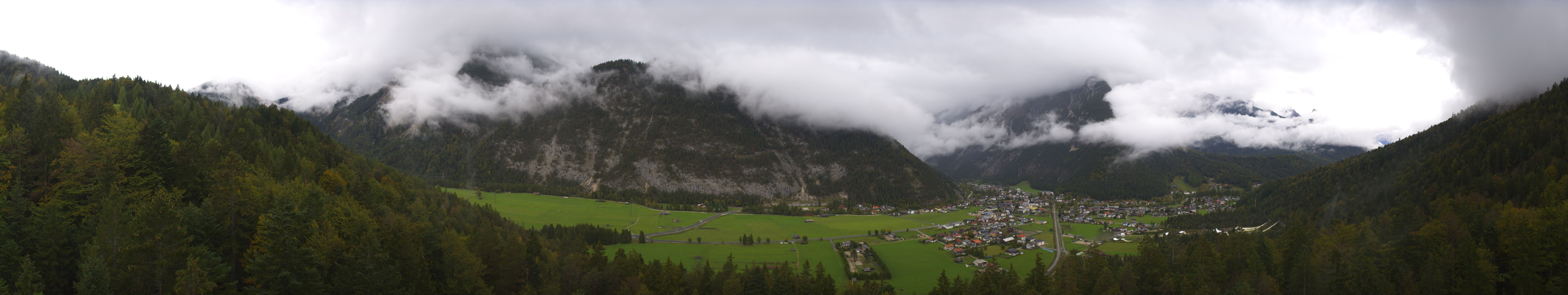 Archived image Webcam View over Scharnitz