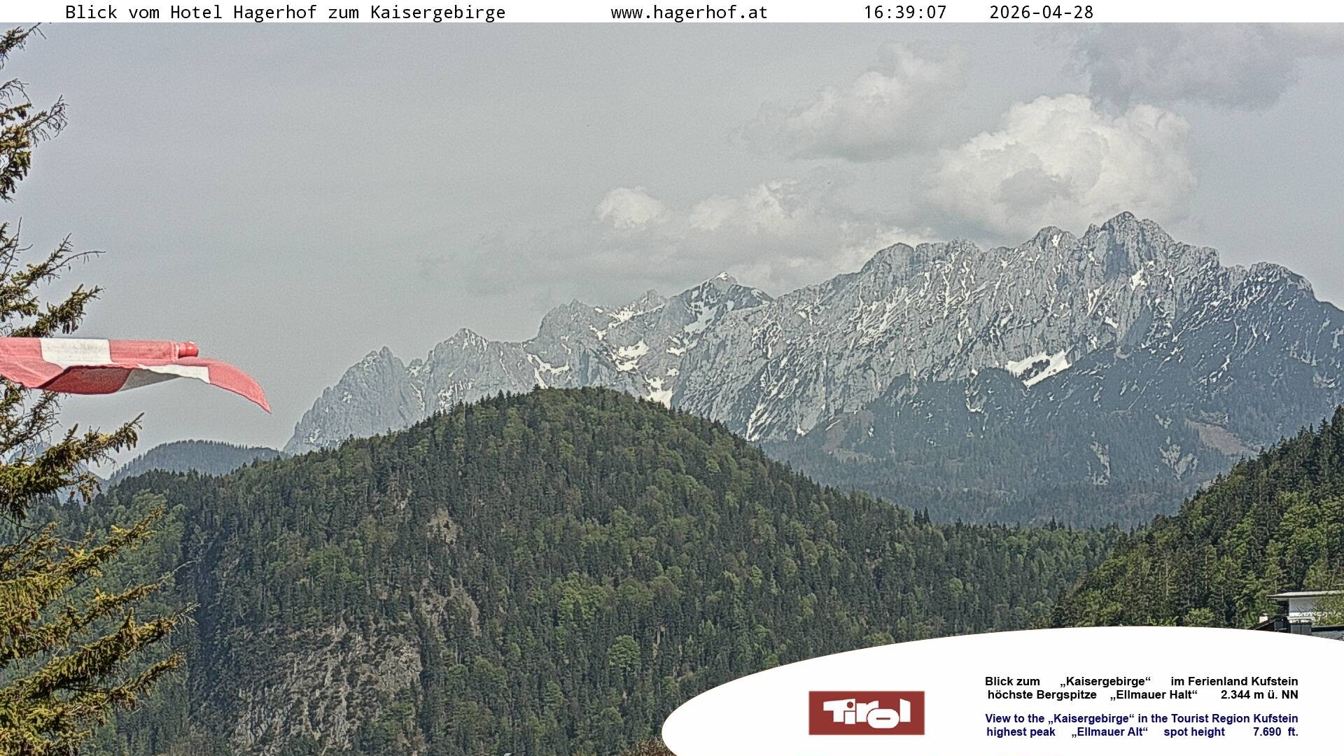 Archived image Webcam View to Kaisergebirge