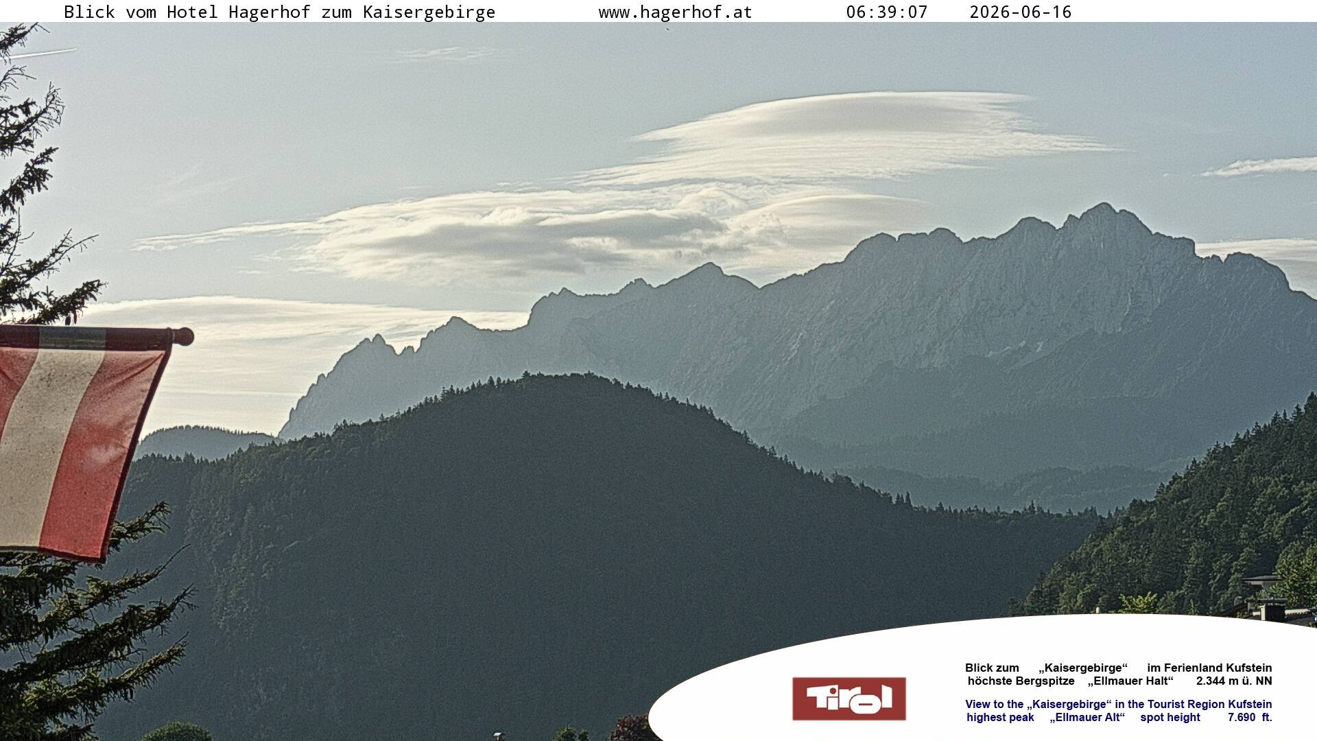 Archived image Webcam View to Kaisergebirge