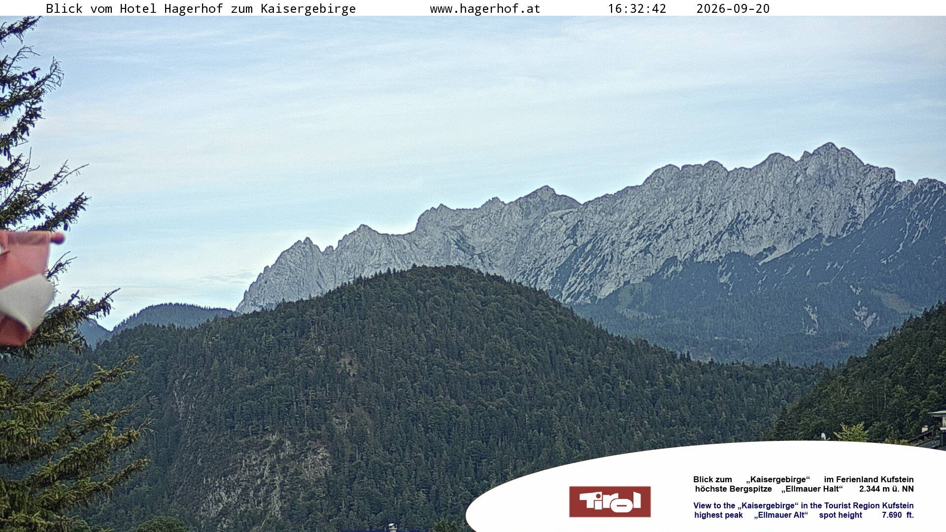 Archived image Webcam View to Kaisergebirge