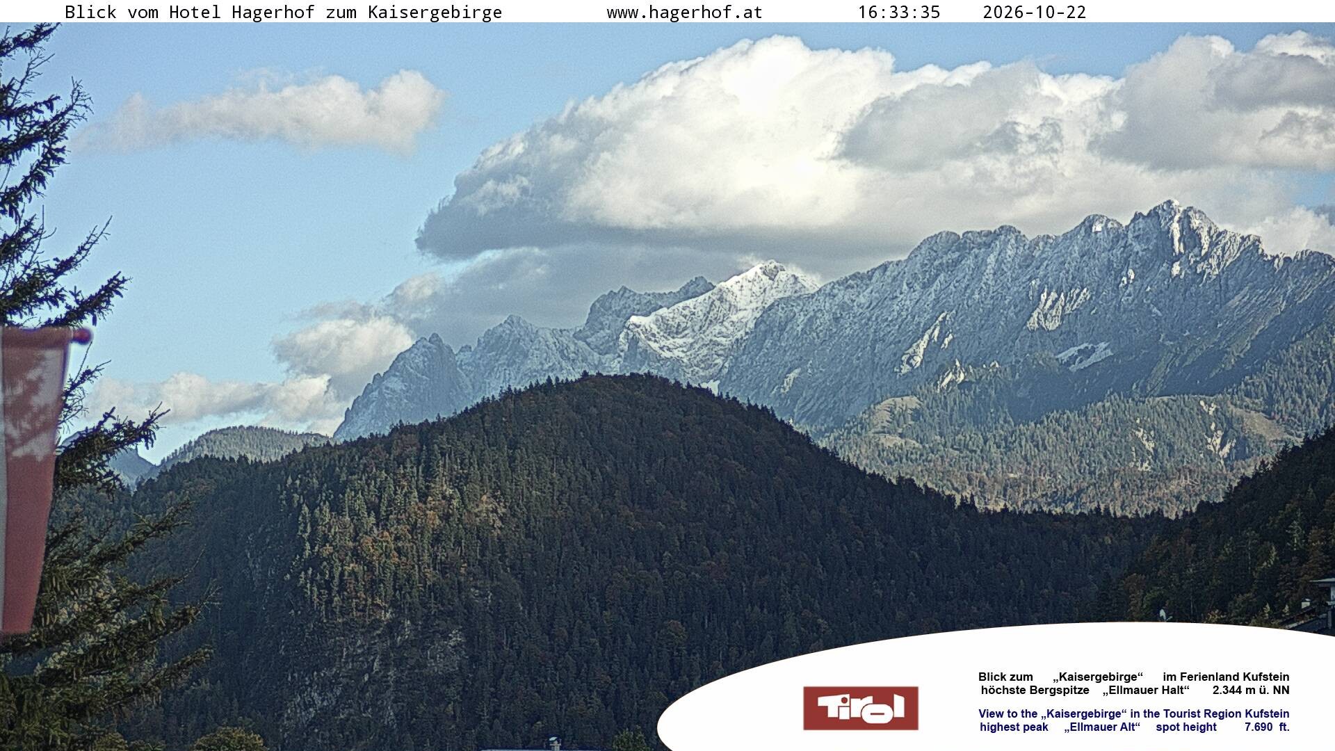 Archived image Webcam View to Kaisergebirge