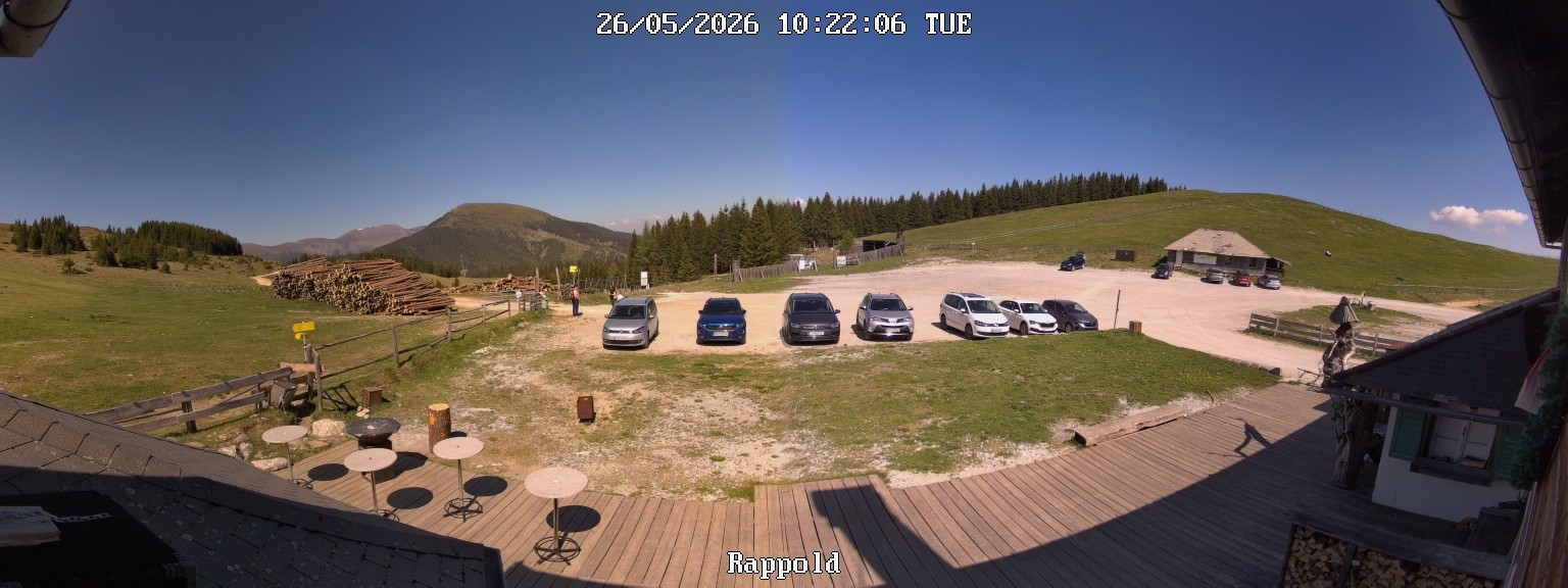 Archiv Foto Webcam Almwirtshaus "Altes Almhaus"