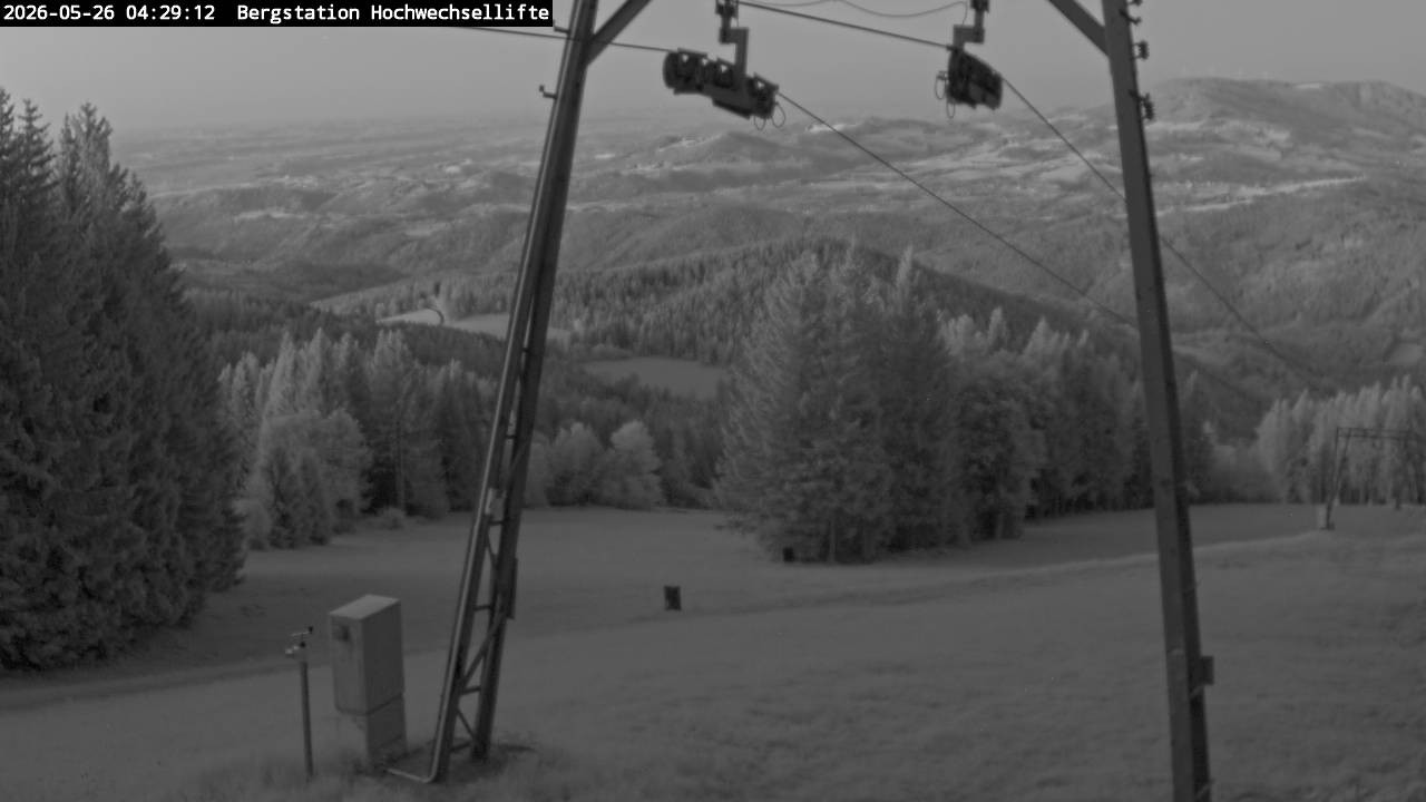Archived image Webcam Hochwechsel (1.300 m)