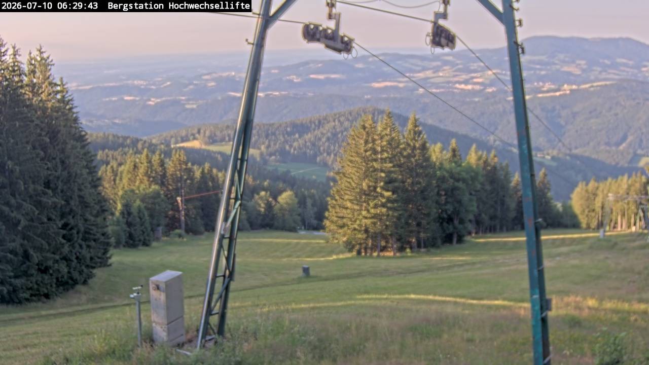 Archived image Webcam Hochwechsel (1.300 m)