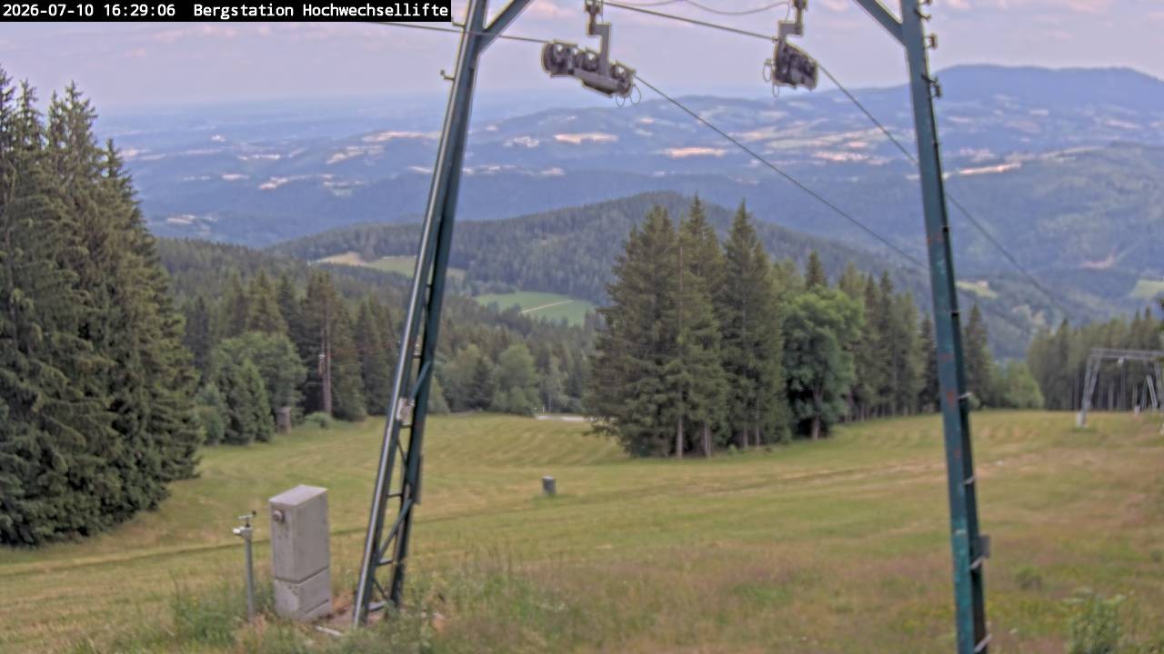 Archived image Webcam Hochwechsel (1.300 m)