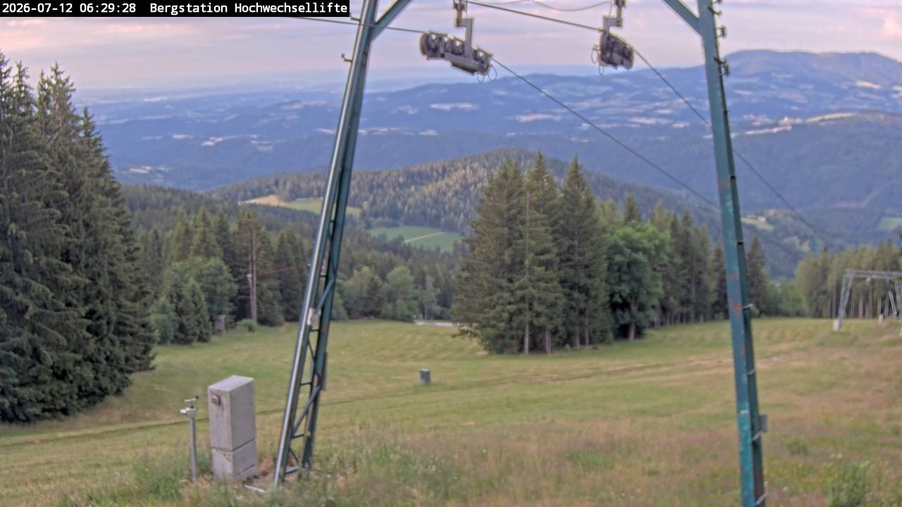 Archived image Webcam Hochwechsel (1.300 m)