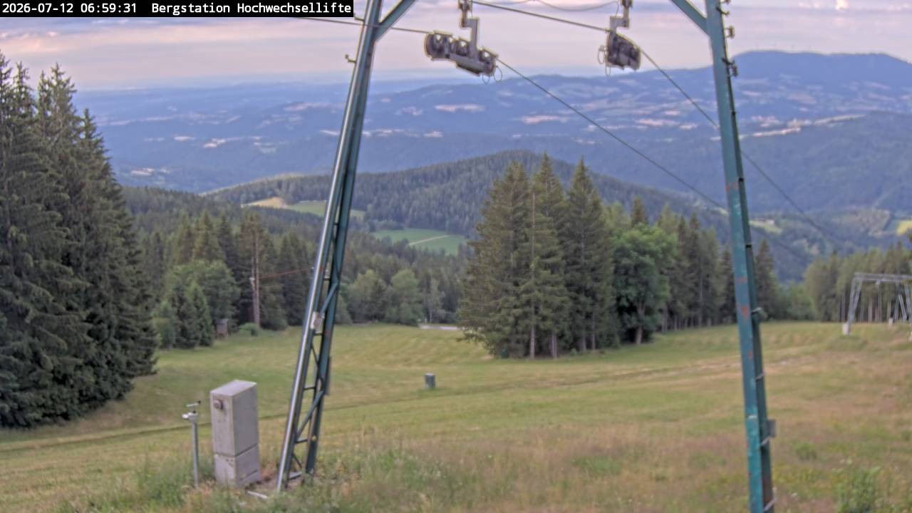 Archived image Webcam Hochwechsel (1.300 m)