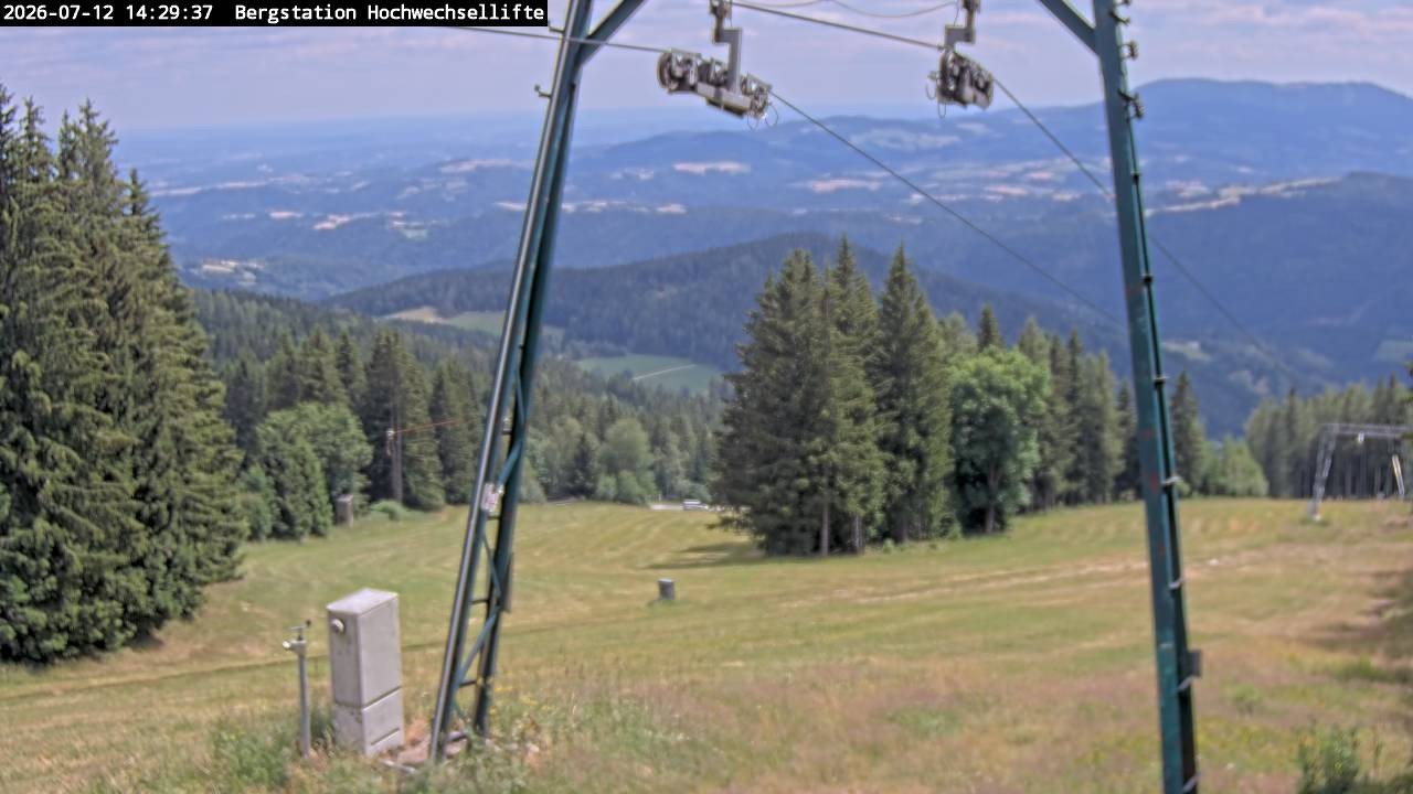 Archiv Foto Webcam Hochwechsel (1.300 m)