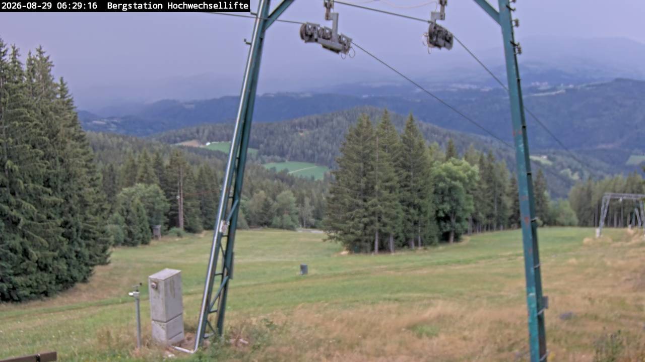 Archived image Webcam Hochwechsel (1.300 m)