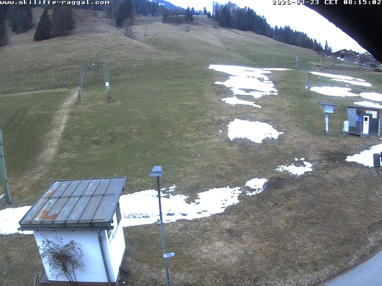 Archiv Foto Webcam Skilifte Raggal Blick auf die Piste